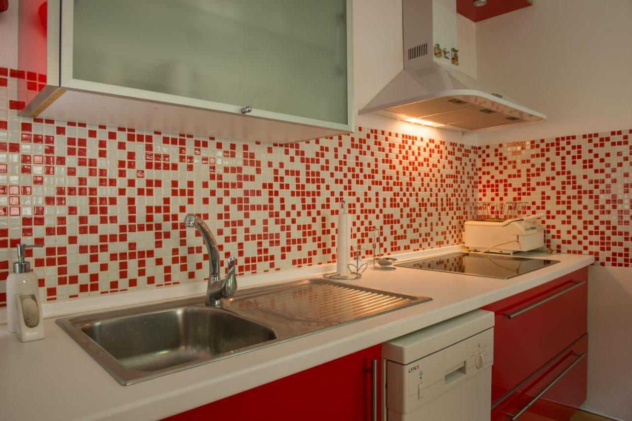 Cuencaloft Red Velvet Apartment Cuenca  Luaran gambar